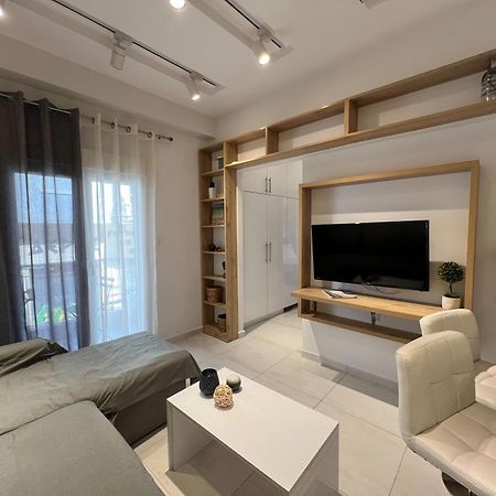 P Deluxe Suites 7 เทสซาโลนิกิ ภายนอก รูปภาพ