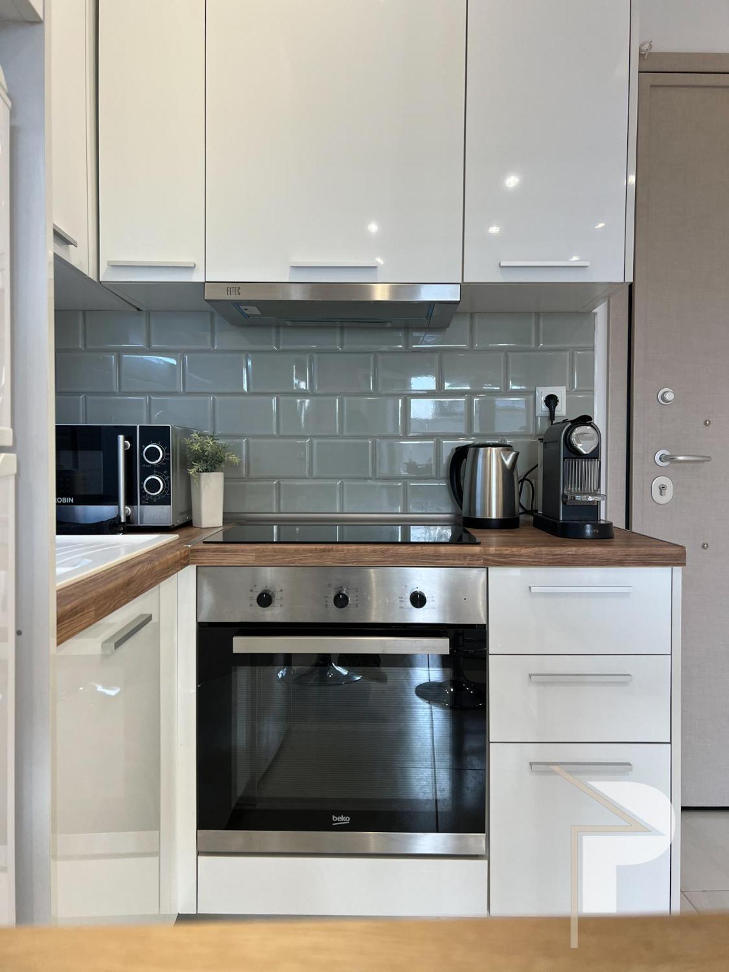 P Deluxe Suites 7 เทสซาโลนิกิ ภายนอก รูปภาพ